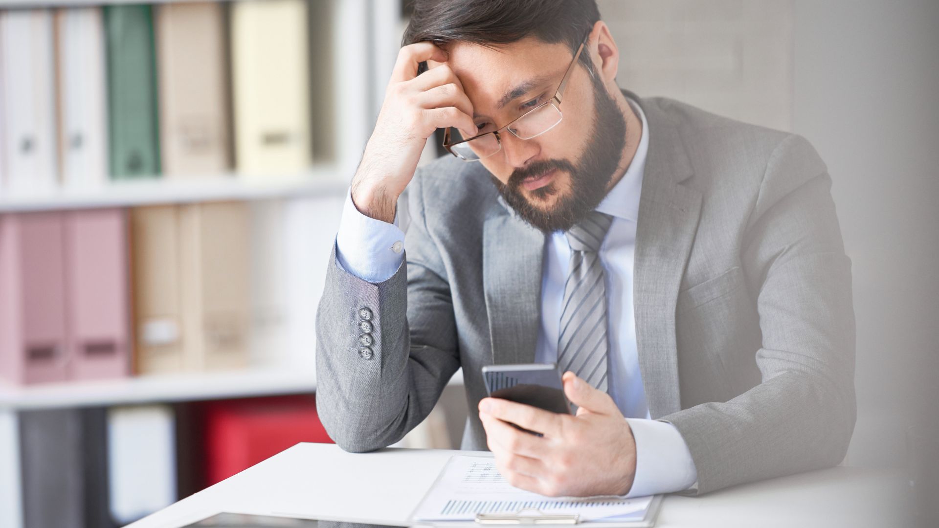 月末の資金難を乗り越えるには？経営者が知るべきキャッシュフロー対策と実践例