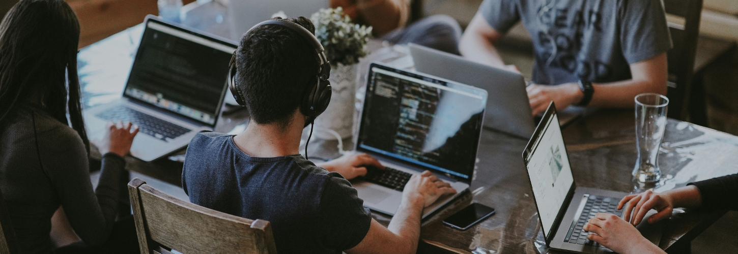 合同会社えいおうのホームページ制作オリジナルシステムプラン