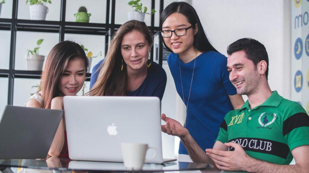 マーケティングペルソナとは?作り方から活用事例まで徹底解説