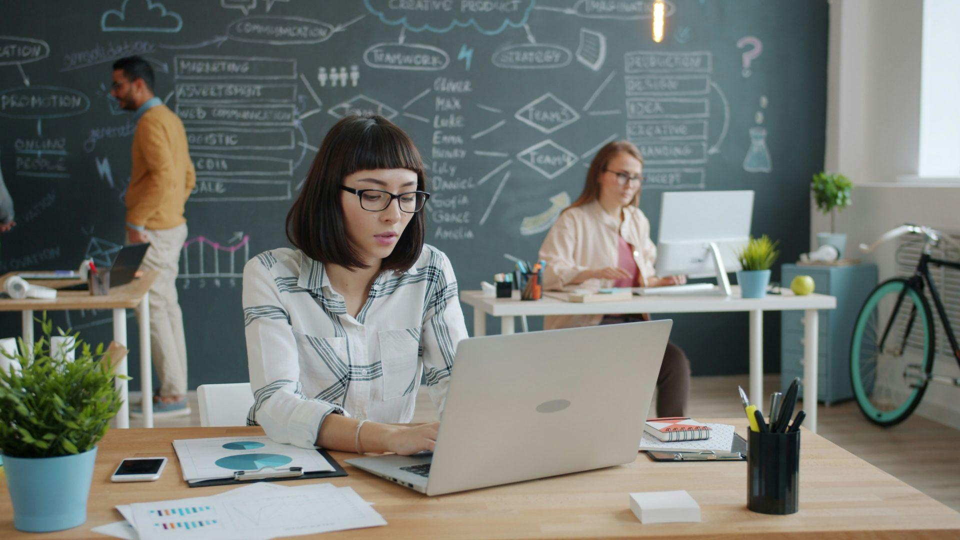 ウェブマーケティングとは？中小企業が売上を伸ばす施策と始め方